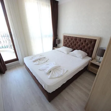 Menada Harmony X Hotel